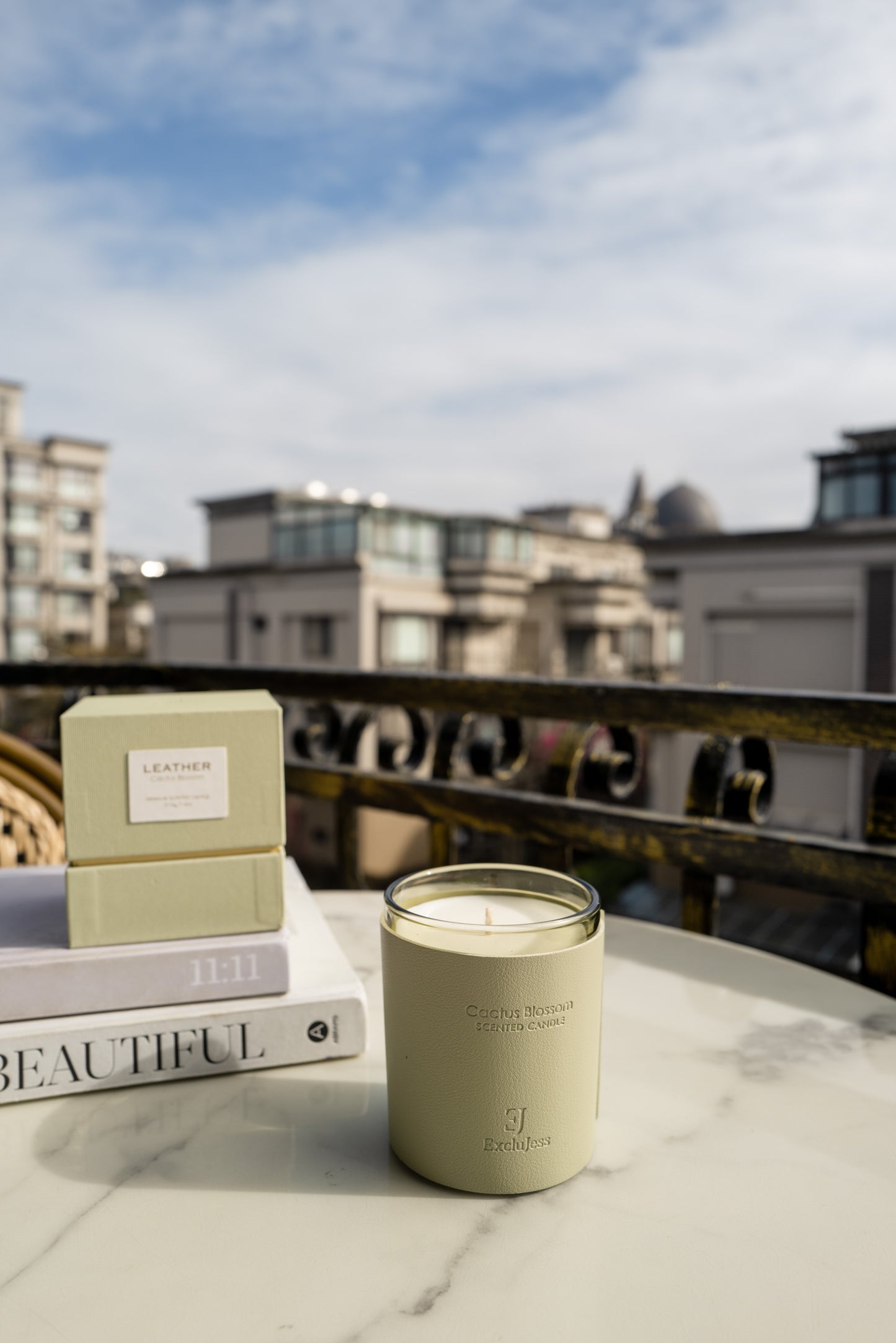 ExcluJess Leather Premium Candles Green on table