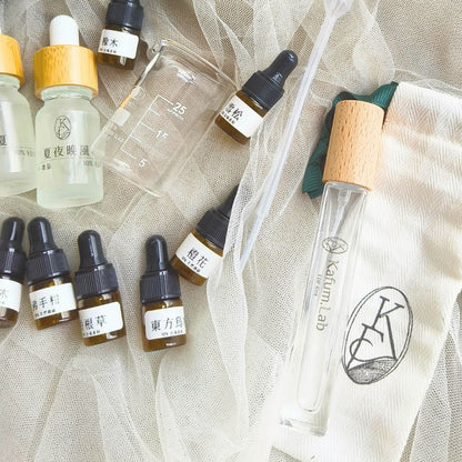 🌿窩課360 × KAFUM.LAB｜調製清透夏季感香水（材料包）